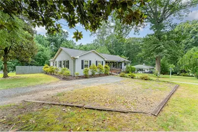 2800 Loch Drive, Winston-Salem, NC 27106 - Photo 3