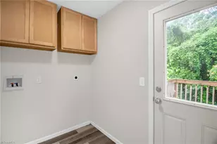 2209 Delta Pl, Greensboro, NC 27406 - Photo 21