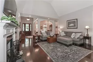 3229 Broadmoor Dr, Statesville, NC 28625 - Photo 11