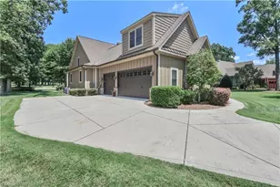 3229 Broadmoor Dr, Statesville, NC 28625 - Photo 39