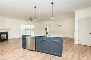 1229 Lawndale Rd, Graham, NC 27253 - Photo 13