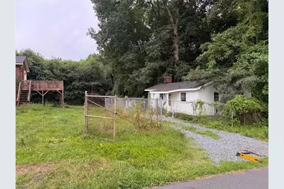 394 Stanleyville Manor Avenue, Rural Hall, NC 27045 - Photo 3