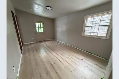 394 Stanleyville Manor Avenue, Rural Hall, NC 27045 - Photo 29