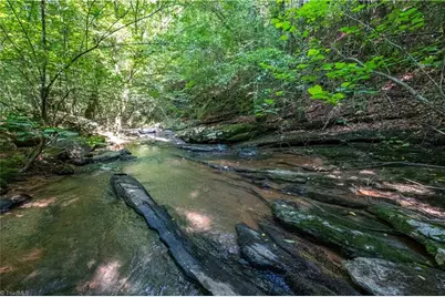 12604 Nc Highway 268, Elkin, NC 28621 - Photo 7