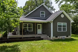 351 Colony Ln, Purlear, NC 28665 - Photo 13