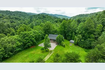 351 Colony Lane, Purlear, NC 28665 - Photo 9