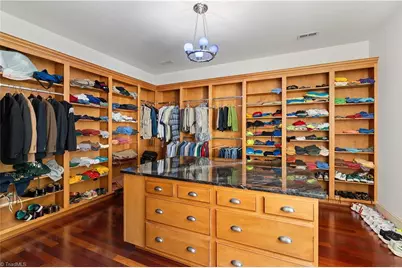 1067 E Kent Road, Winston-Salem, NC 27104 - Photo 25