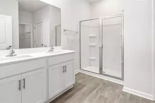 1054 Sherwood Estates Ln, Yadkinville, NC 27055 - Photo 17