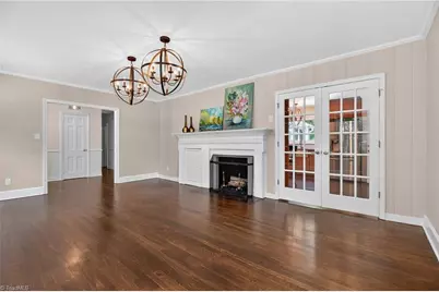 831 W Cornwallis Drive, Greensboro, NC 27408 - Photo 5