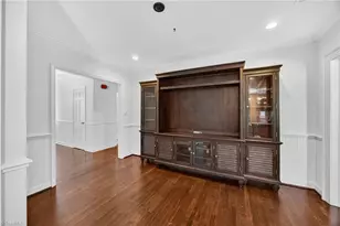 831 W Cornwallis Dr, Greensboro, NC 27408 - Photo 13