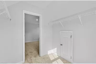 725 Cinnamon Hill Drive, Winston-Salem, NC 27106 - Photo 33