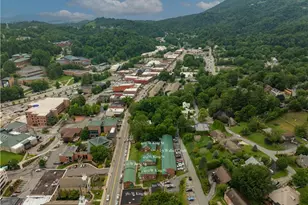 380 W King St, Boone, NC 28607 - Photo 5