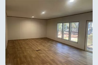 152 Lester Drive, Lexington, NC 27292 - Photo 5