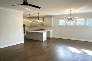 4029 Estate Dr, Lewisville, NC 27023 - Photo 9