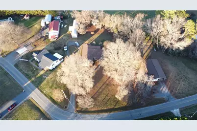 112 Balcony Lane, Mount Airy, NC 27030 - Photo 15