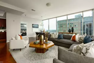 201 N Elm St, Greensboro, NC 27401 - Photo 11