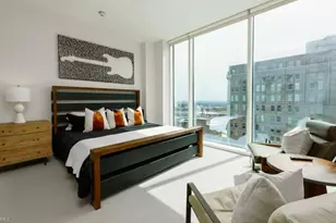 201 N Elm St, Greensboro, NC 27401 - Photo 21