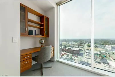 201 N Elm Street #1403, Greensboro, NC 27401 - Photo 19