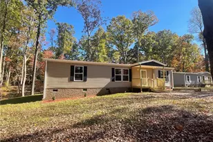 154 Lester Dr, Lexington, NC 27292 - Photo 1