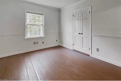 1303 W Cornwallis Drive, Greensboro, NC 27408 - Photo 5