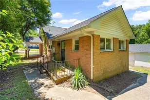 820 Moore St, Reidsville, NC 27320 - Photo 5