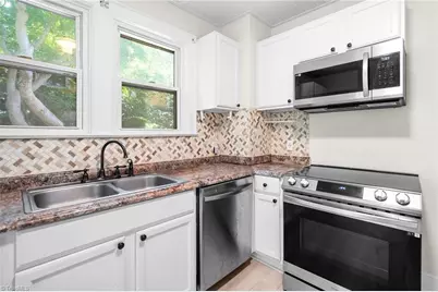 820 Moore Street, Reidsville, NC 27320 - Photo 3