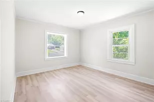 820 Moore St, Reidsville, NC 27320 - Photo 15