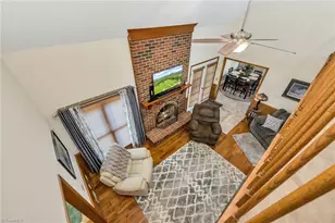 2027 Boiling Springs Rd, Purlear, NC 28665 - Photo 23