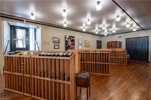 101 E Main St, Elkin, NC 28621 - Photo 21