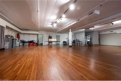 101 E Main Street, Elkin, NC 28621 - Photo 23