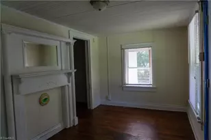 4203 Dellwood Dr, Winston-Salem, NC 27105 - Photo 15