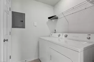 2600 Pennoak Way, Greensboro, NC 27407 - Photo 27