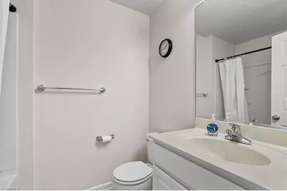 2600 Pennoak Way #M, Greensboro, NC 27407 - Photo 25