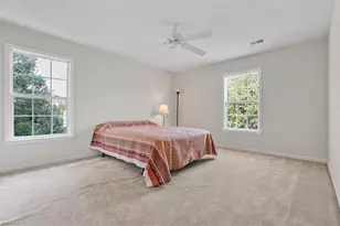 2600 Pennoak Way, Greensboro, NC 27407 - Photo 17