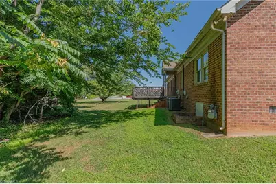 1315 Freeway Drive, Reidsville, NC 27320 - Photo 29