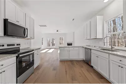 3046 Nc Highway 62, Liberty, NC 27298 - Photo 13