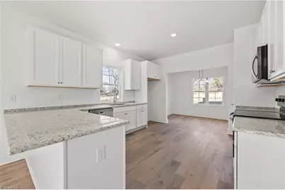 3046 Nc Highway 62, Liberty, NC 27298 - Photo 11