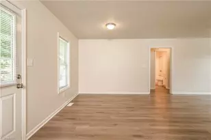 107 Layton Way, Thomasville, NC 27360 - Photo 3