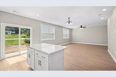 115 Glasmere Court, Winston-Salem, NC 27101 - Photo 11