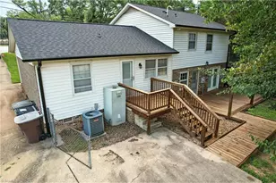 5406 Lawndale Dr, Greensboro, NC 27455 - Photo 25