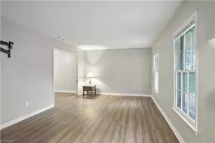 5406 Lawndale Dr, Greensboro, NC 27455 - Photo 5