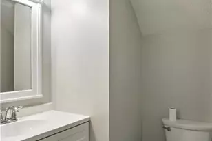 5406 Lawndale Dr, Greensboro, NC 27455 - Photo 19