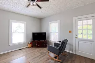 704 E Haymore St, Mount Airy, NC 27030 - Photo 17