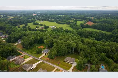 883 Kapstone Crossing, Lexington, NC 27295 - Photo 7