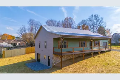 106 Blairfield Court, North Wilkesboro, NC 28659 - Photo 3