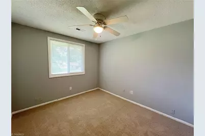 2304 Madre Place, Greensboro, NC 27406 - Photo 17