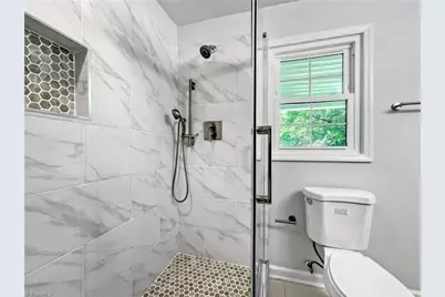 806 Larkwood Drive, Greensboro, NC 27410 - Photo 17