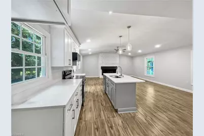 806 Larkwood Drive, Greensboro, NC 27410 - Photo 13