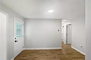 806 Larkwood Dr, Greensboro, NC 27410 - Photo 15