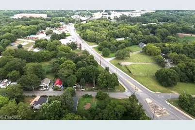 402 Martin Luther King Jr Boulevard, Lexington, NC 27292 - Photo 13